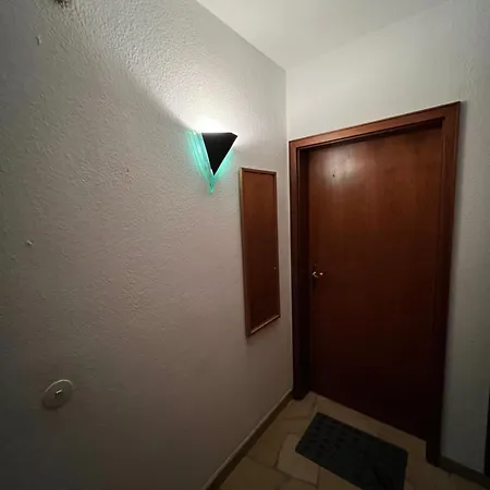 Kamperweghaus Near Düsseldorf Habitación en casa particular Meerbusch